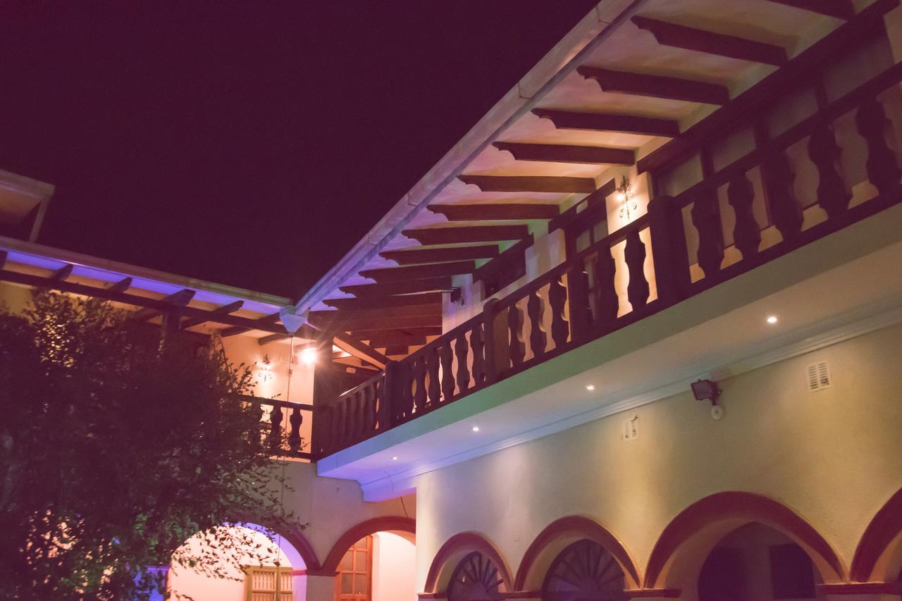 Hotel Santa Monica Potosí 外观 照片